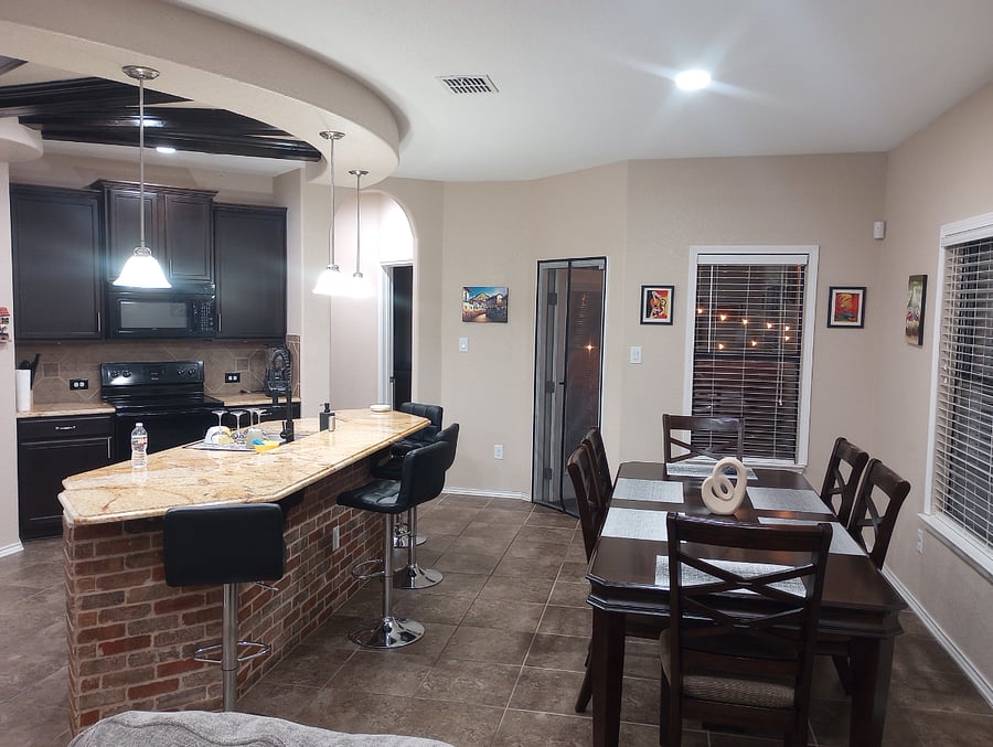 Furnished Finder property 723347_1 photo 3