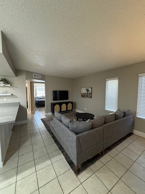 Furnished Finder property 723362_1 photo 4