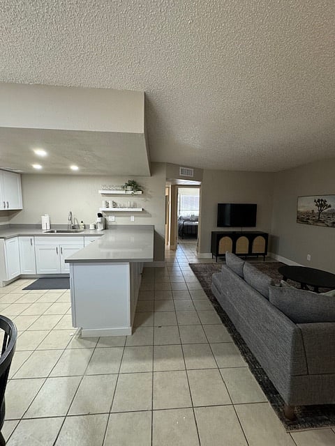 Furnished Finder property 723362_1 photo 6