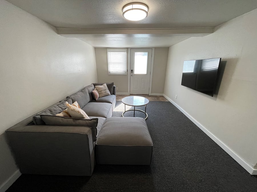 Furnished Finder property 723439_1 photo 2