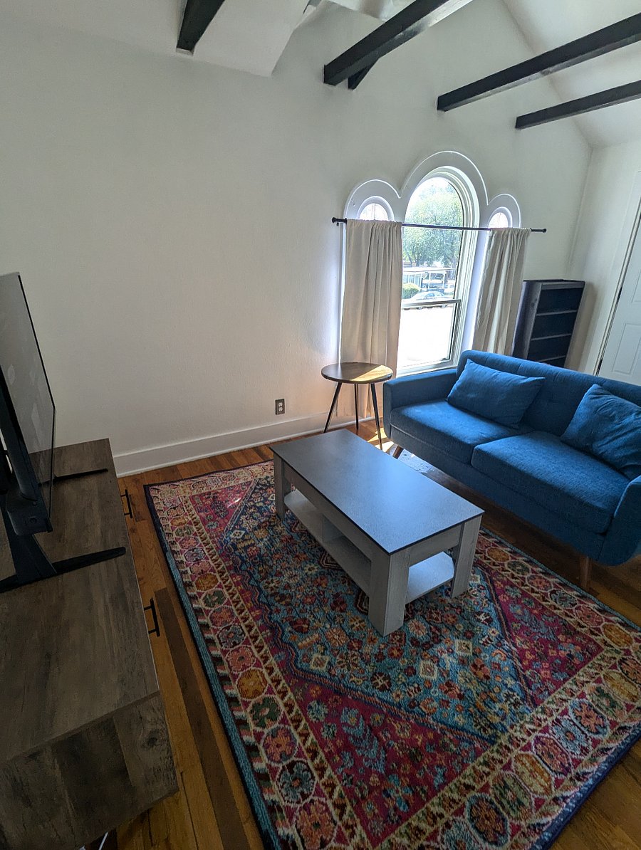Furnished Finder property 723538_2 photo 3