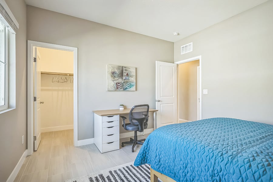 Furnished Finder property 723569_1 photo 16