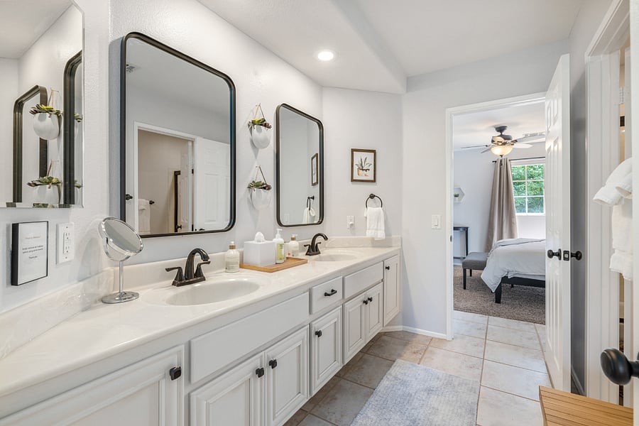 Furnished Finder property 723576_1 photo 28