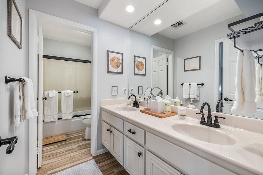 Furnished Finder property 723576_1 photo 58