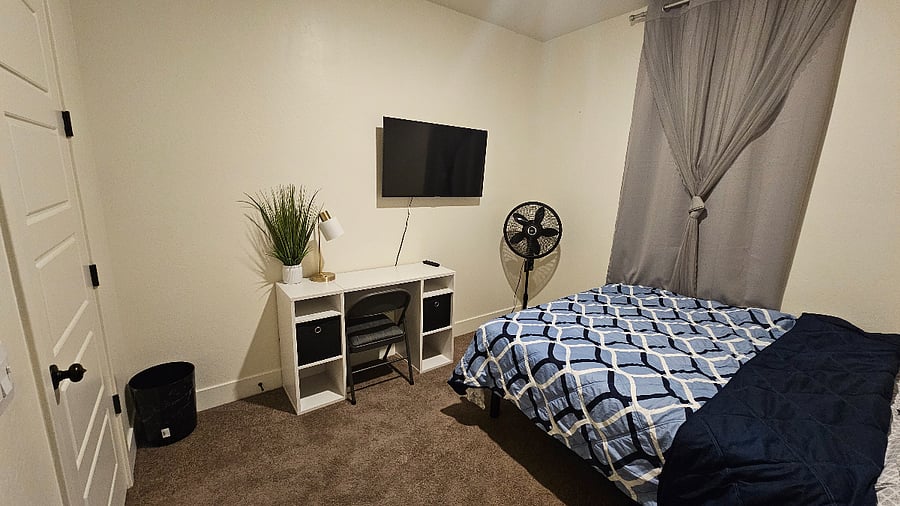 Furnished Finder property 723623_3 photo 11
