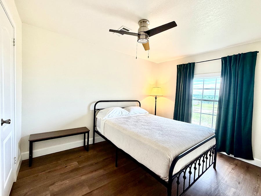 Furnished Finder property 723639_2 photo 15
