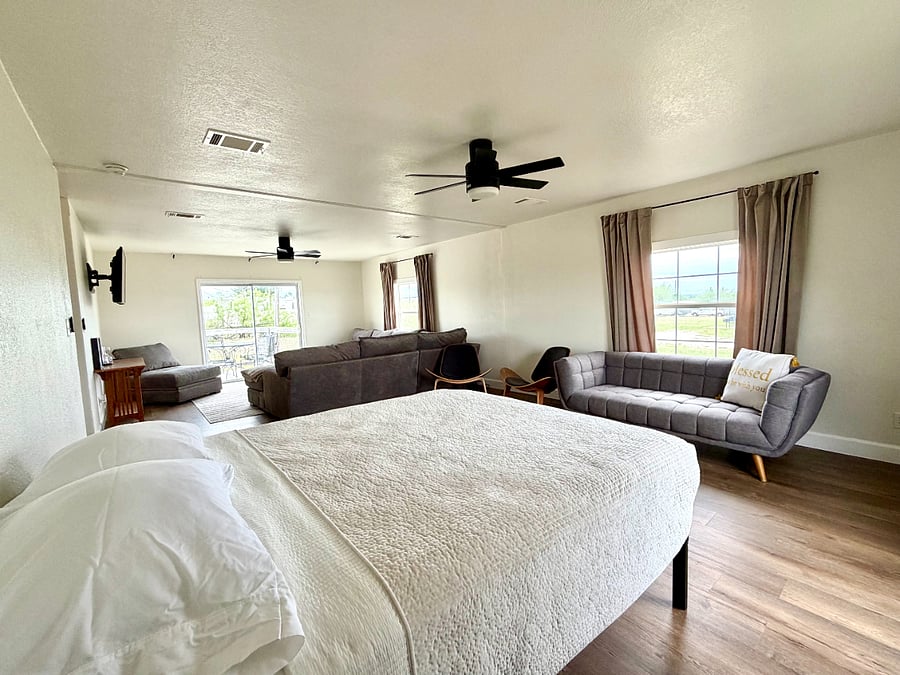 Furnished Finder property 723639_2 photo 23