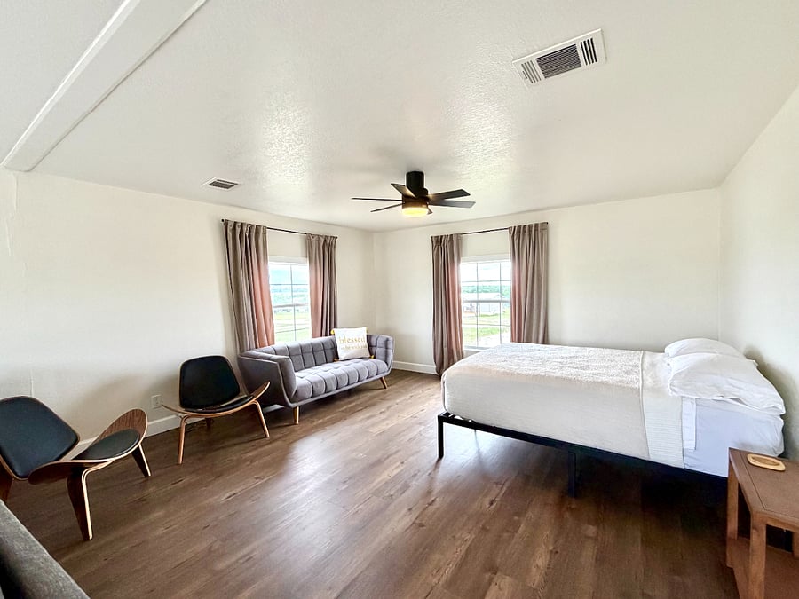 Furnished Finder property 723639_2 photo 22