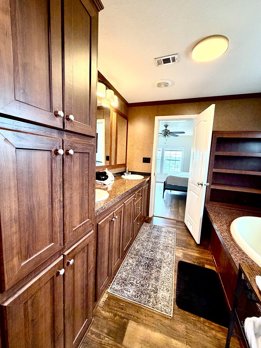 Furnished Finder property 723639_2 photo 11