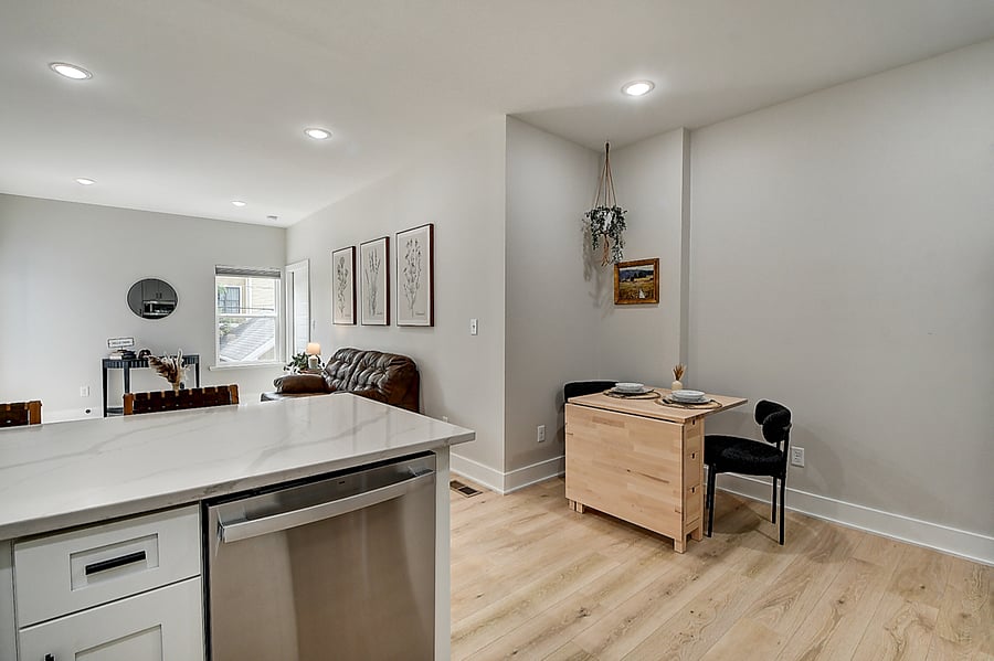 Furnished Finder property 723667_1 photo 7