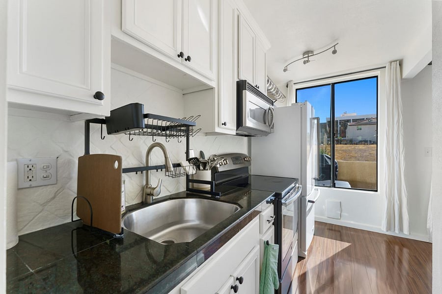 Furnished Finder property 723693_1 photo 4