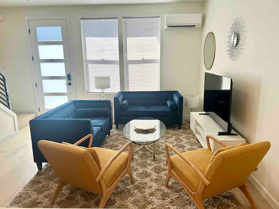 Furnished Finder property 723694_1 photo 3