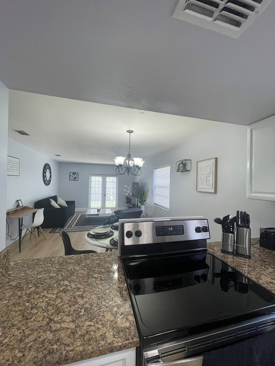 Furnished Finder property 723699_1 photo 6