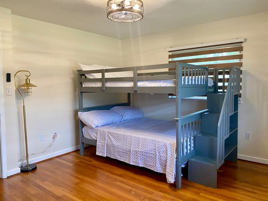 Bunk bed