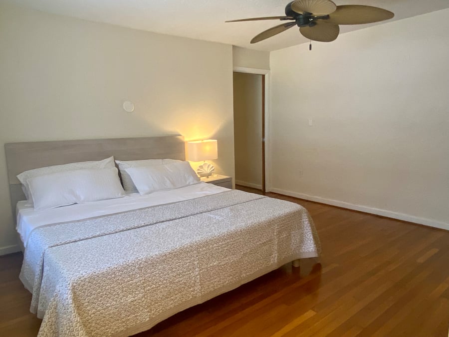 King bed