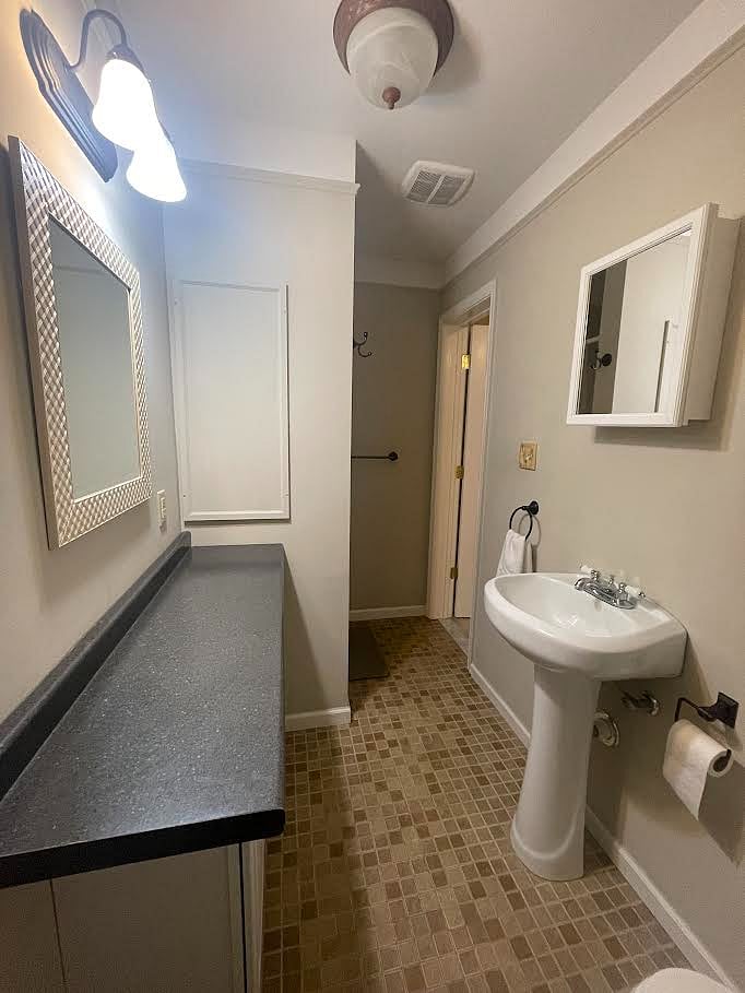 Furnished Finder property 723761_1 photo 9