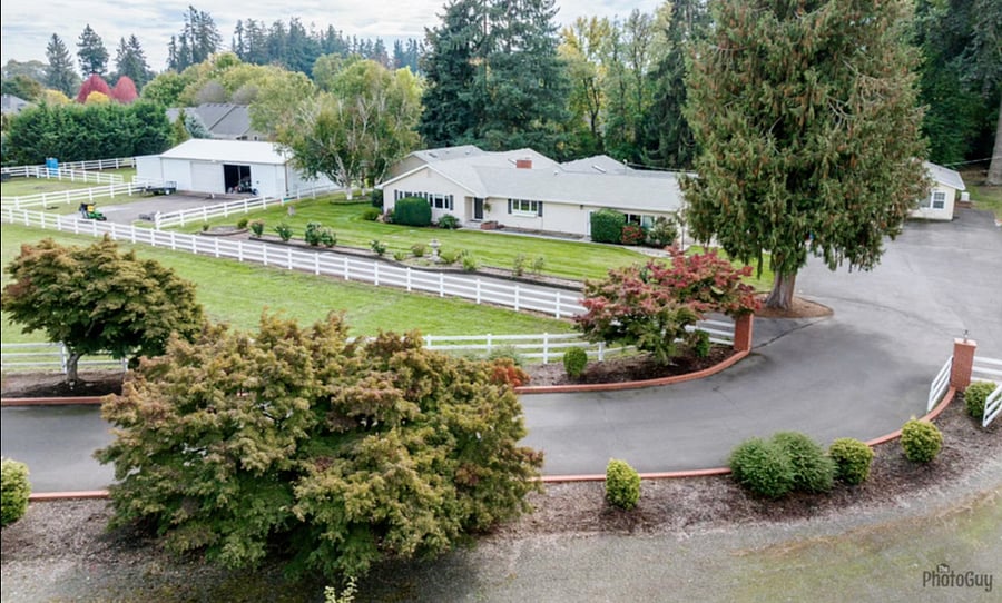 Furnished Finder property 723797_1 photo 2