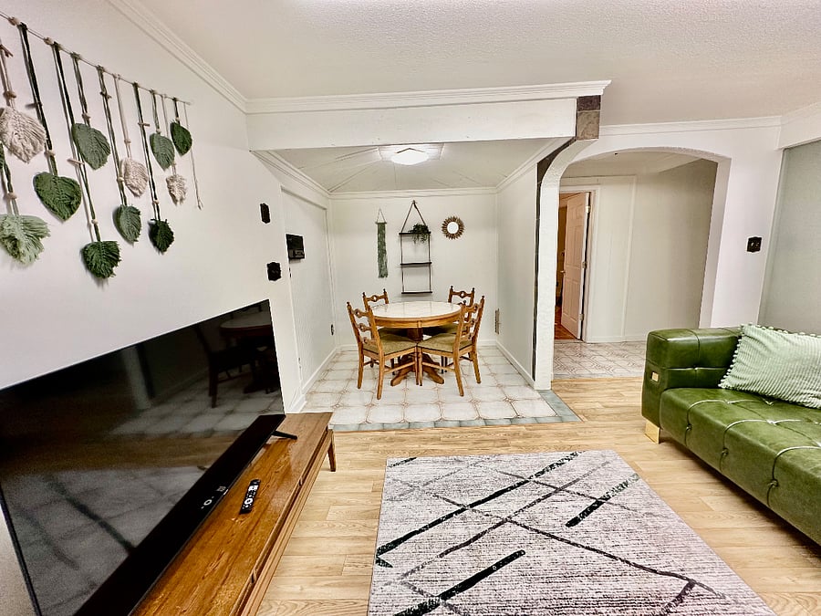 Furnished Finder property 723892_1 photo 4