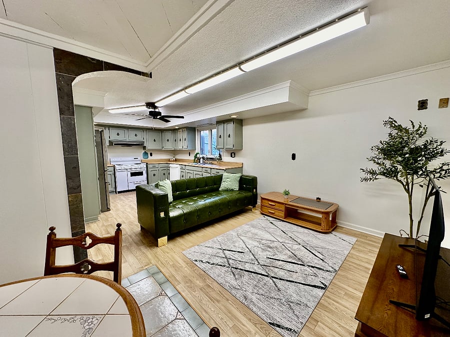 Furnished Finder property 723892_1 photo 6