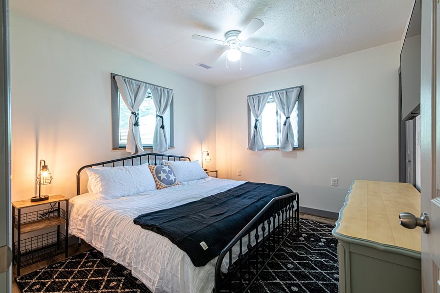 Furnished Finder property 723901_1 photo 13