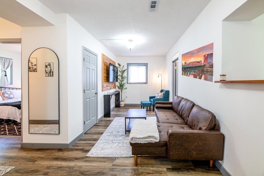 Furnished Finder property 723901_1 photo 26