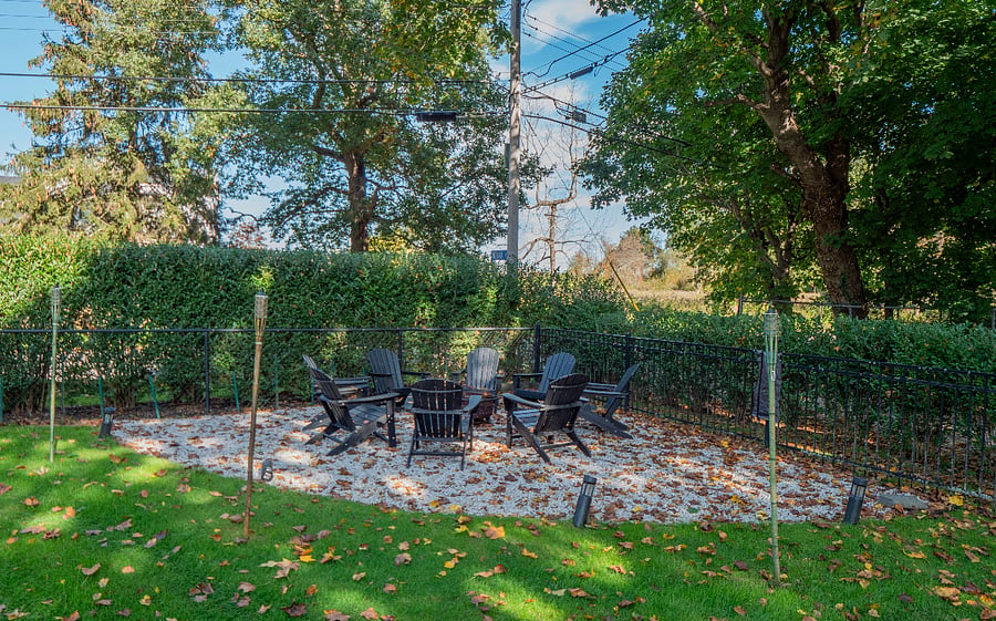 Furnished Finder property 723902_1 photo 8