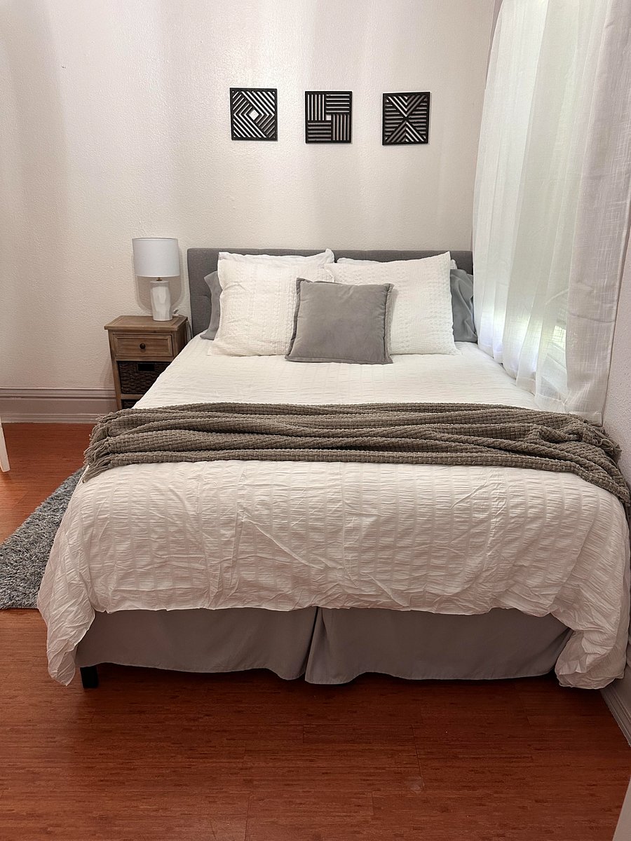 Furnished Finder property 723976_1 photo 9