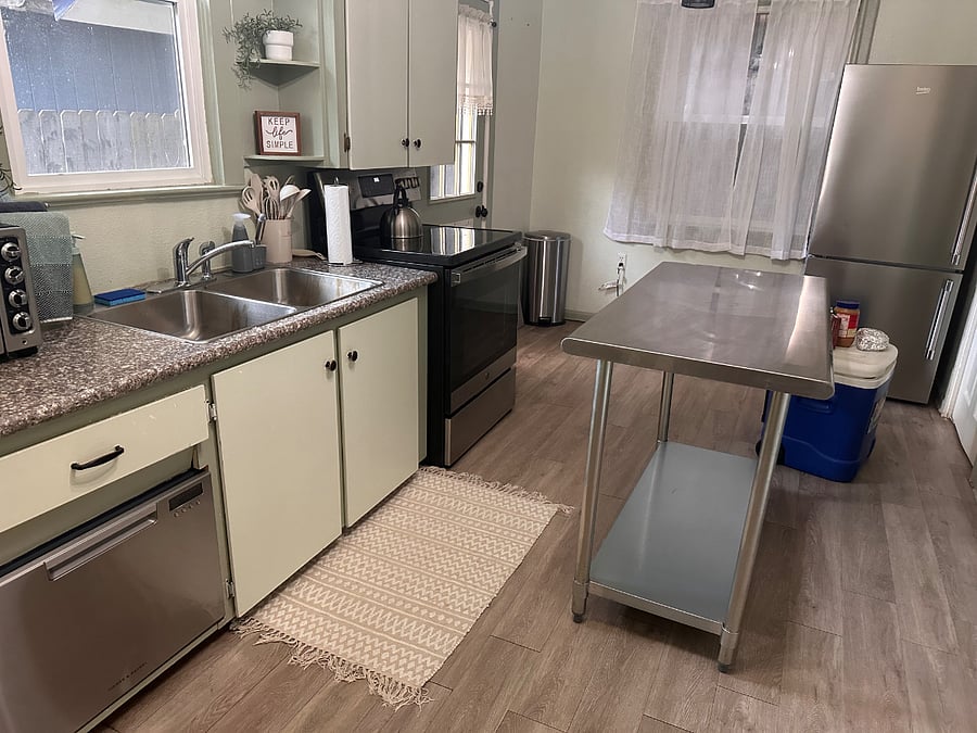 Furnished Finder property 723976_1 photo 23