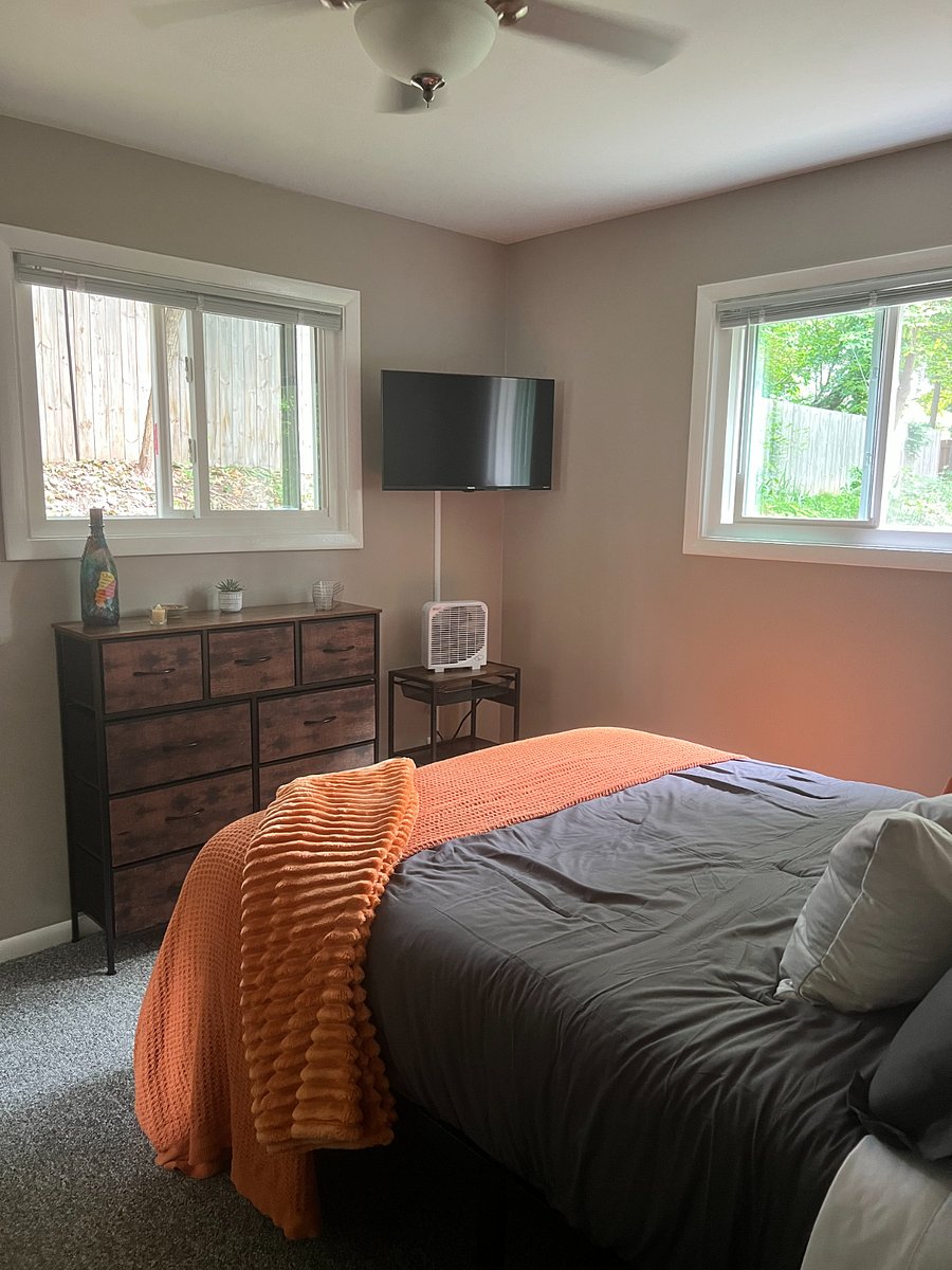 Natural light abounds in our apartment!