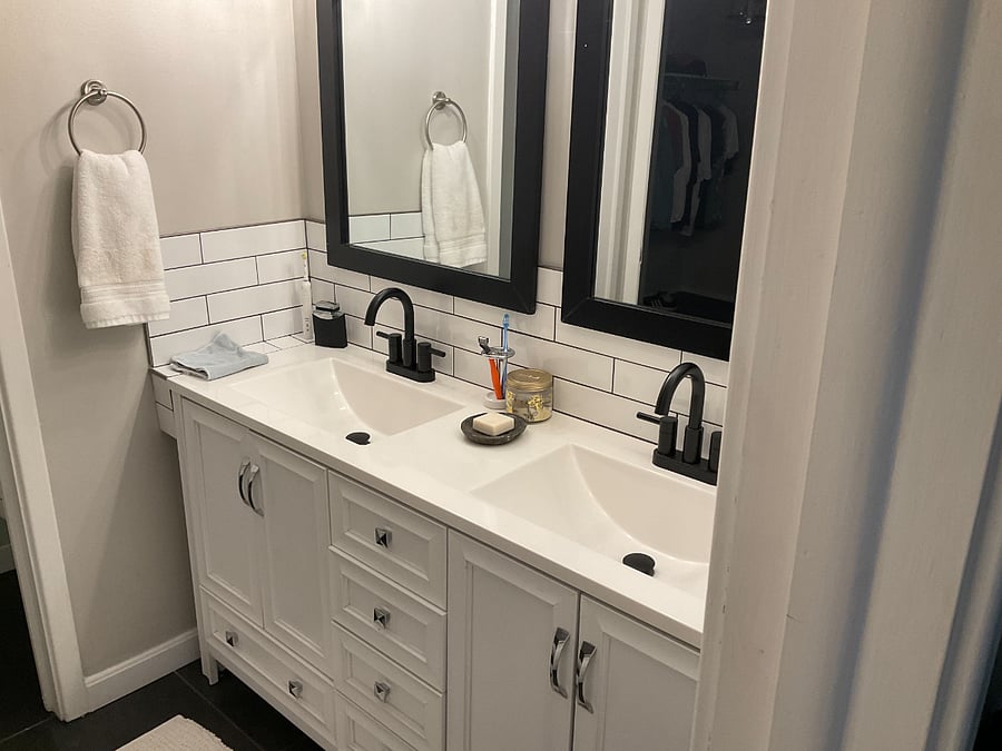 Full Bathroom double Sink Vanity 
