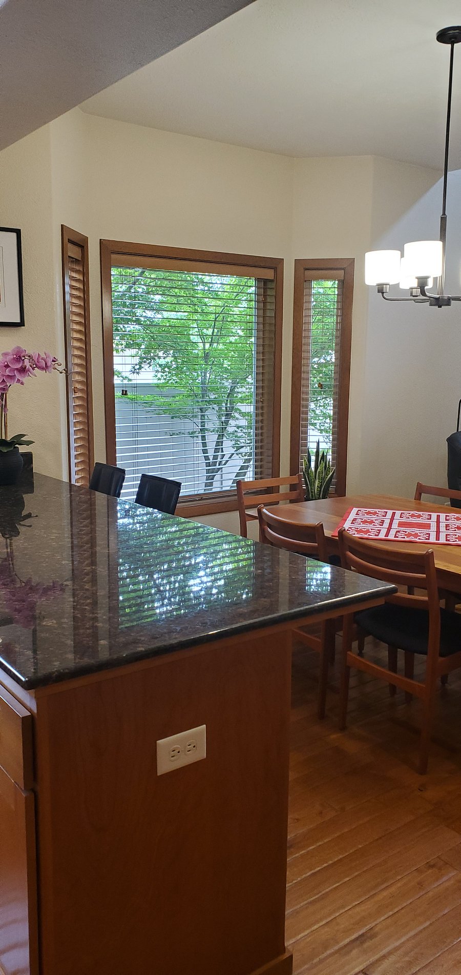 Furnished Finder property 724016_1 photo 11