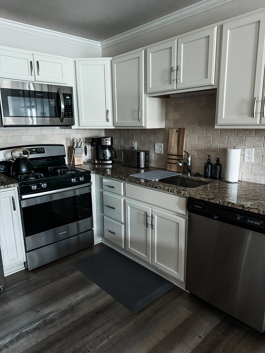 Furnished Finder property 724053_1 photo 6