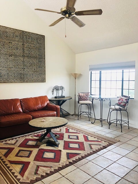 Furnished Finder property 724067_1 photo 3