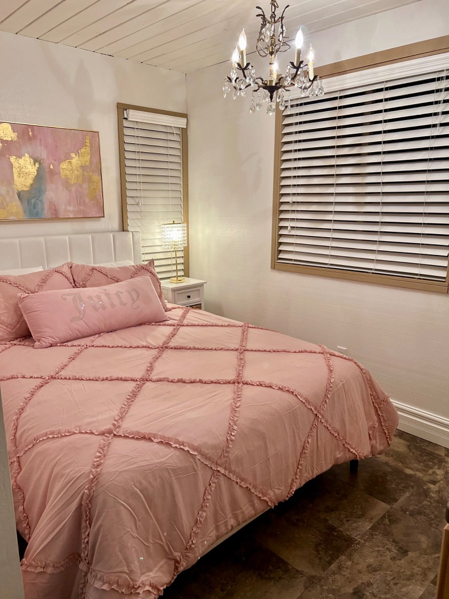 Furnished Finder property 724099_1 photo 16