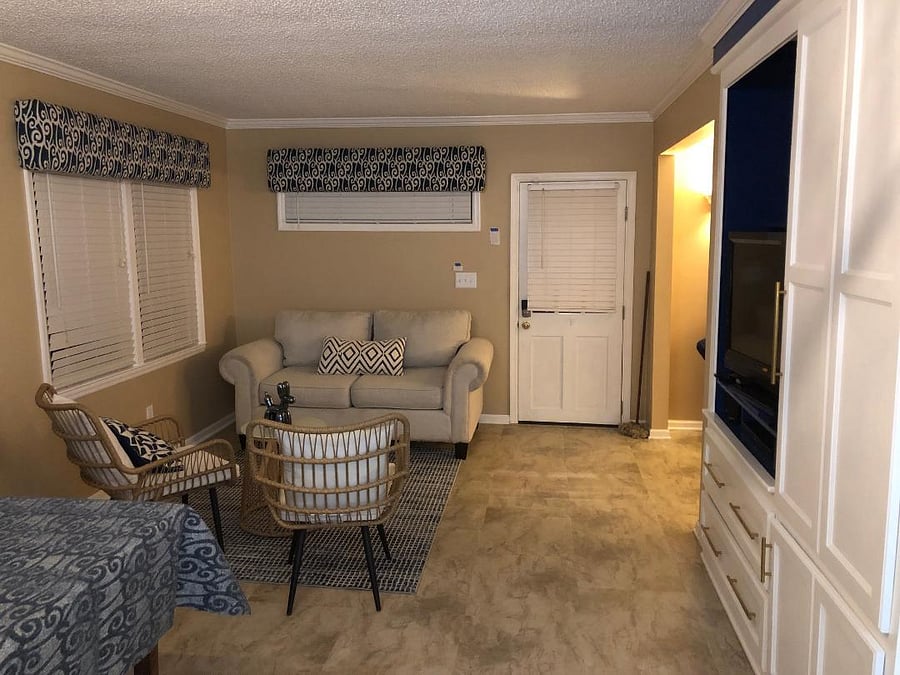 Furnished Finder property 724110_1 photo 5