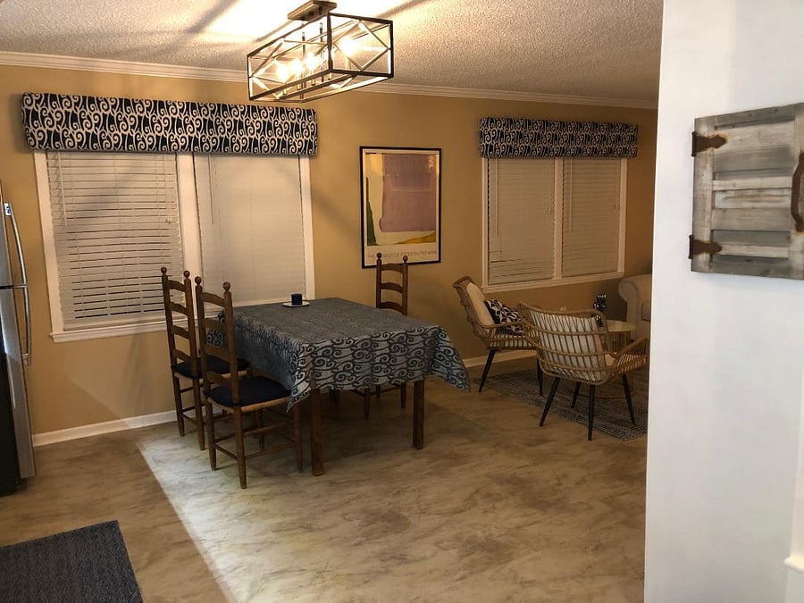 Furnished Finder property 724110_1 photo 14