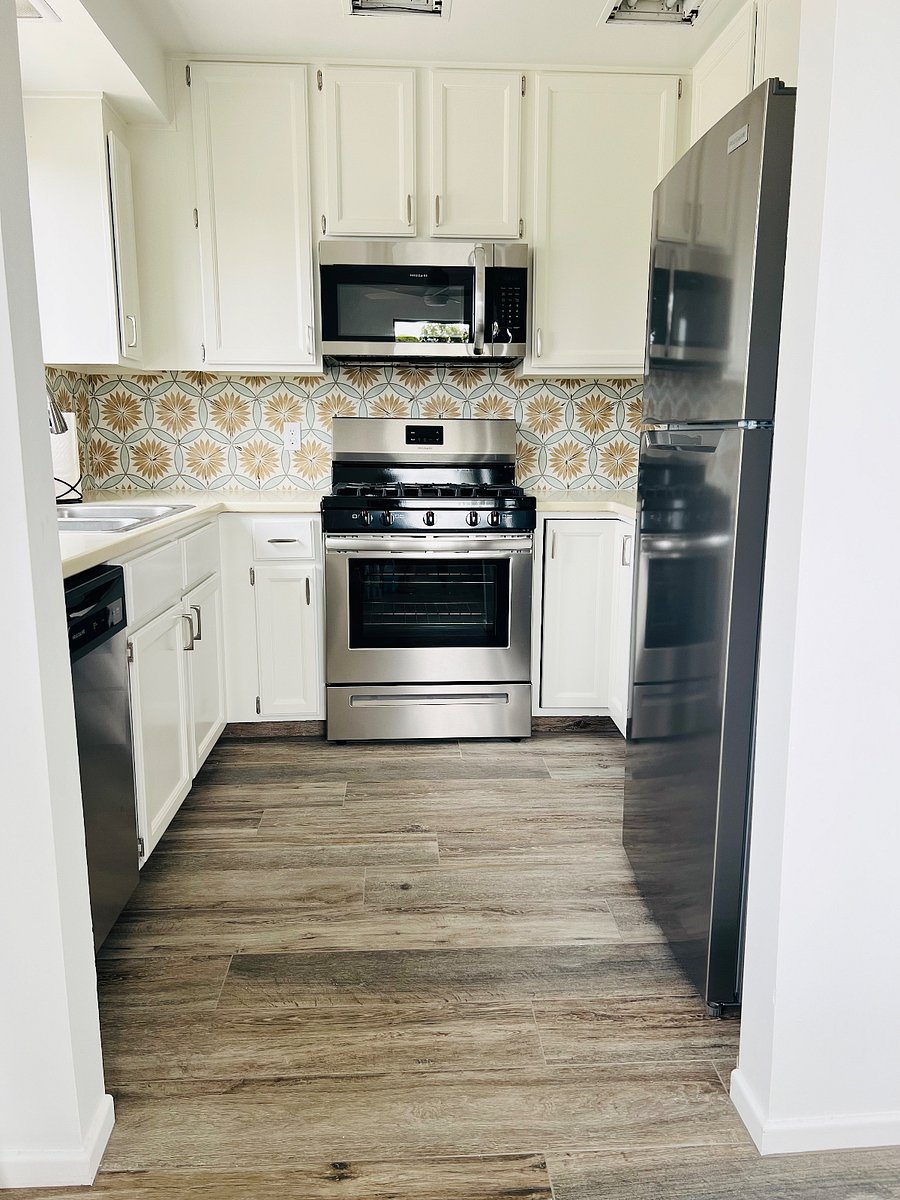Furnished Finder property 724112_1 photo 25