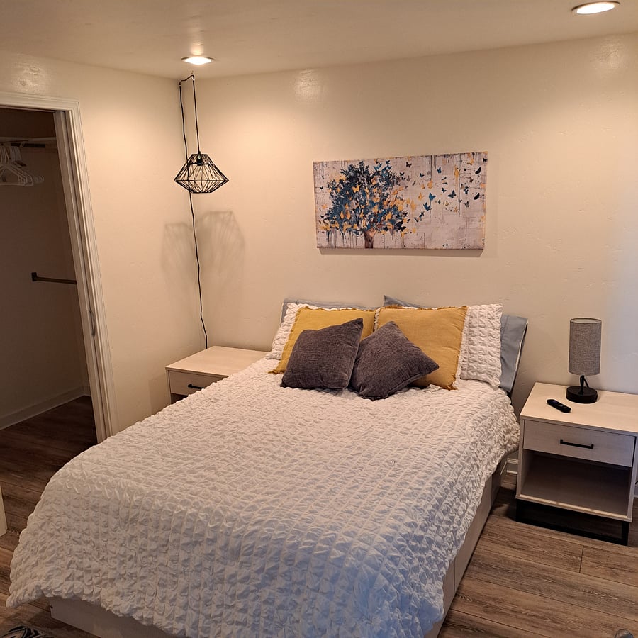 Furnished Finder property 724121_1 photo 9