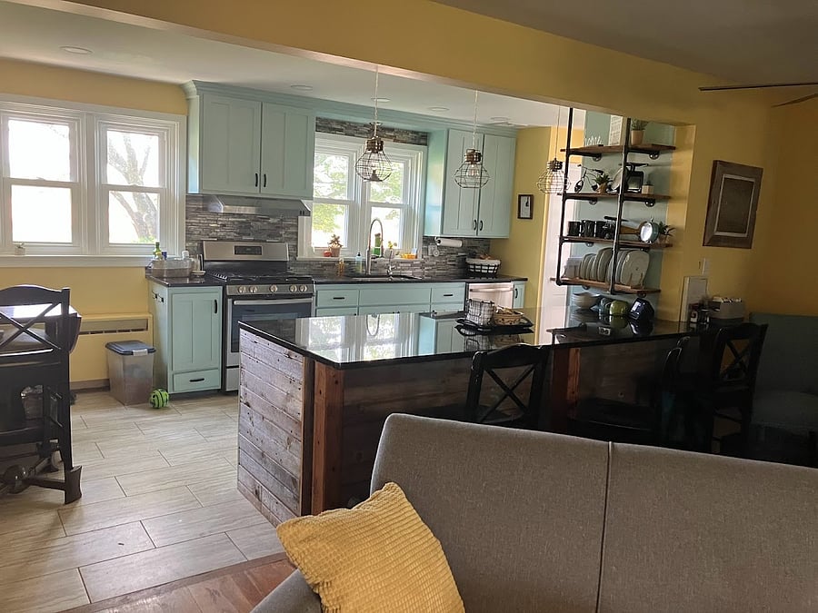 Furnished Finder property 724192_1 photo 3