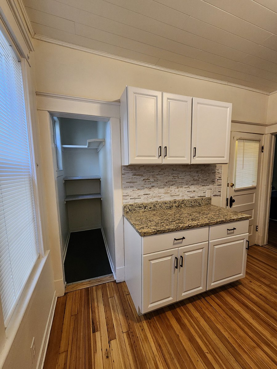 Furnished Finder property 724221_1 photo 8