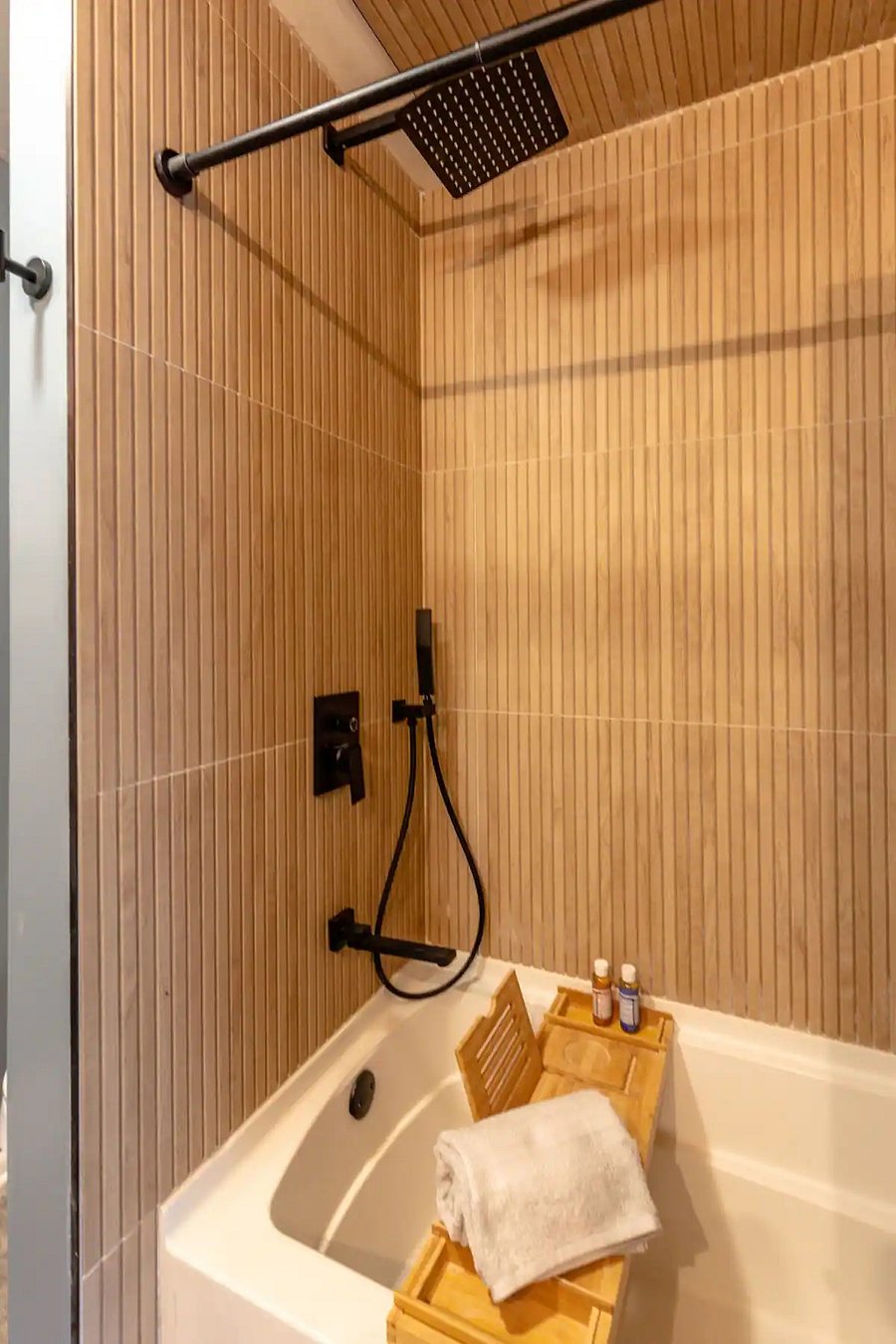 Furnished Finder property 724241_1 photo 14