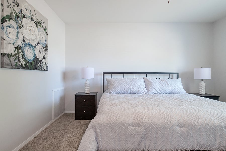 Kingsize Serta Icomfort Bed