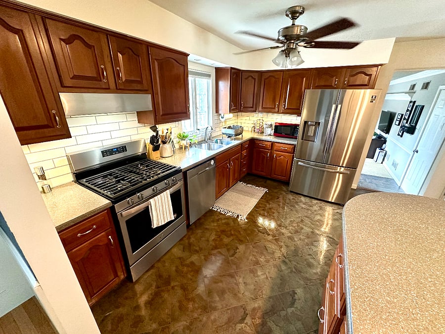 Furnished Finder property 724247_1 photo 12