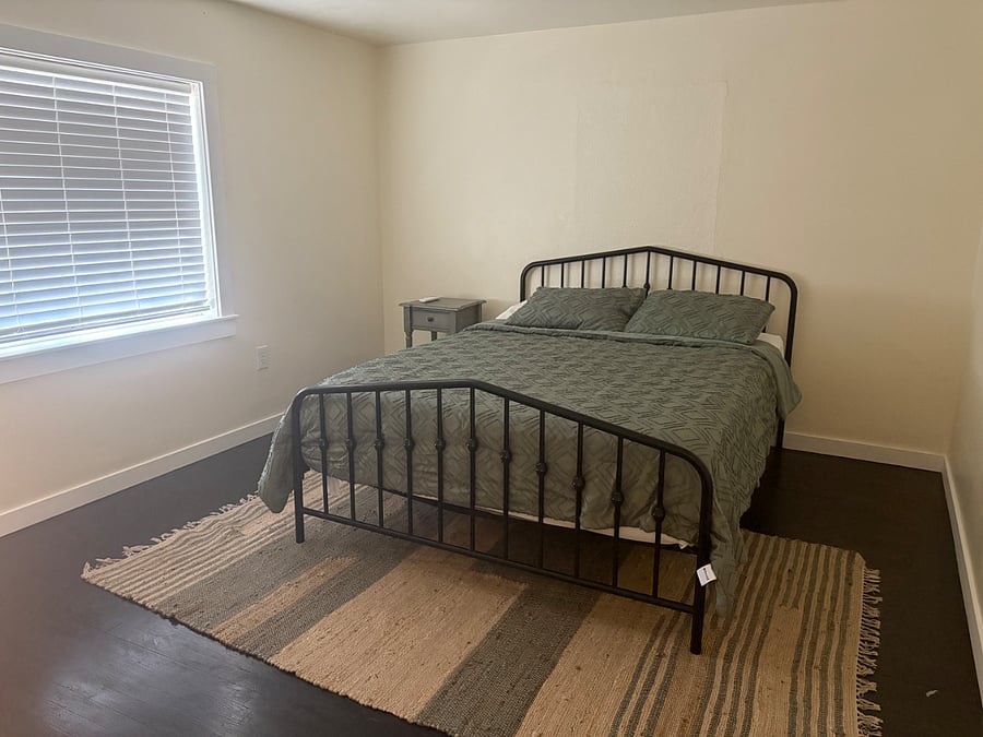Furnished Finder property 724260_1 photo 6