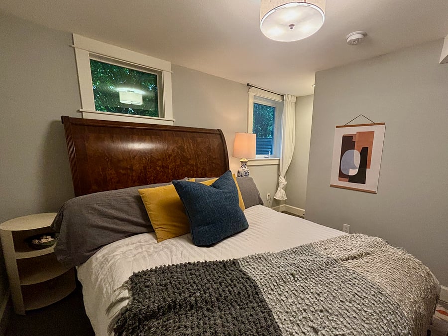 Bedroom 2 w/ closet