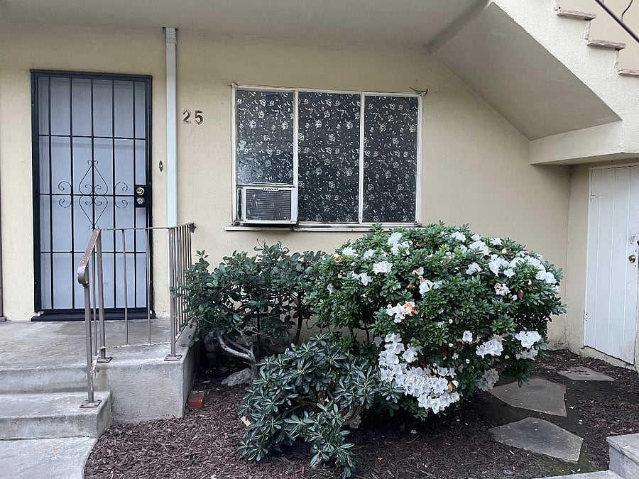Front door/porch
