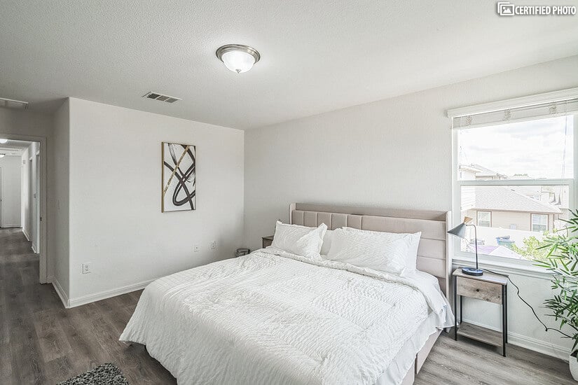 Furnished Finder property 724304_1 photo 21