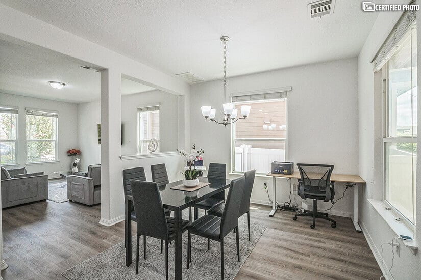 Furnished Finder property 724304_1 photo 14