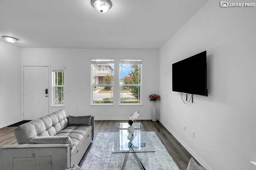 Furnished Finder property 724304_1 photo 6