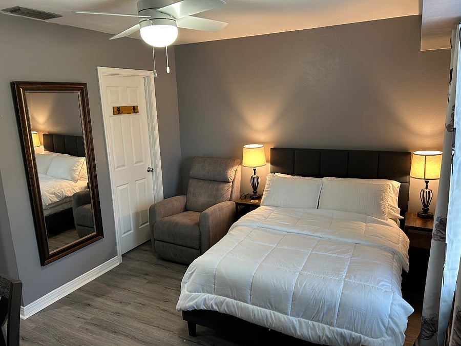 Furnished Finder property 724442_1 photo 13